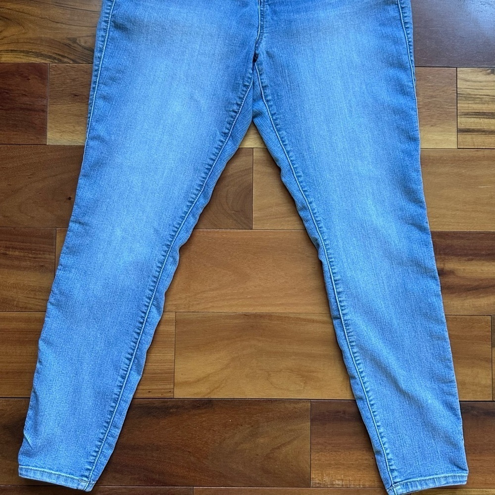 Torrid Jegging - image 5